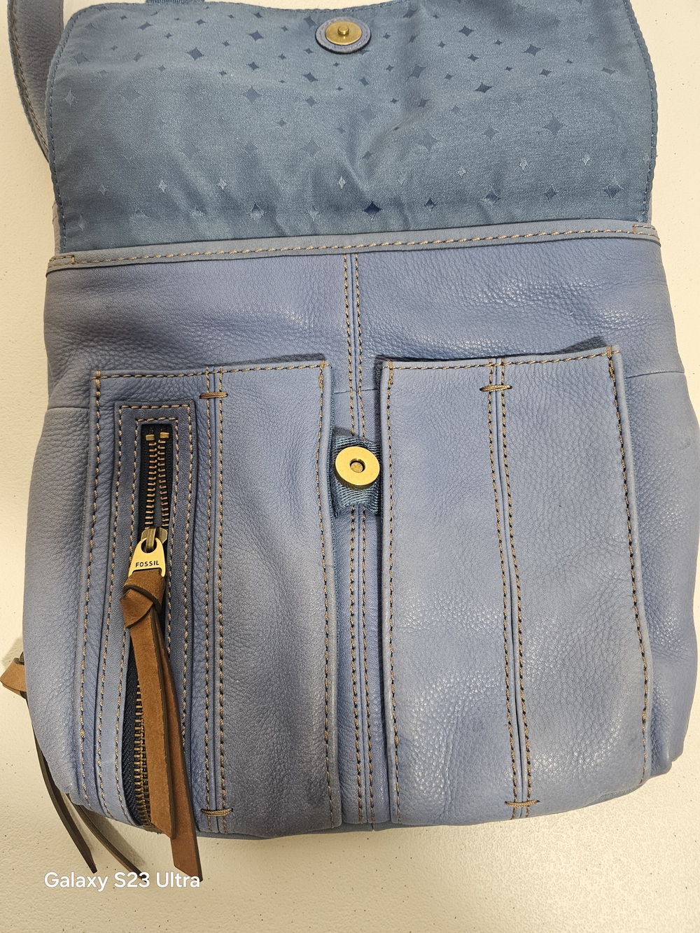 Fossil Blue Shoulder Bag Adjustable Strap Zipper D Ring Contrast Stitching - Picture 7 of 9